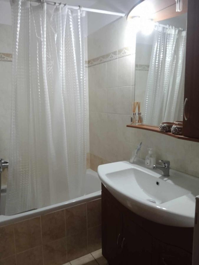 Ομορφη Πόλη Apartment Preveza Exterior photo
